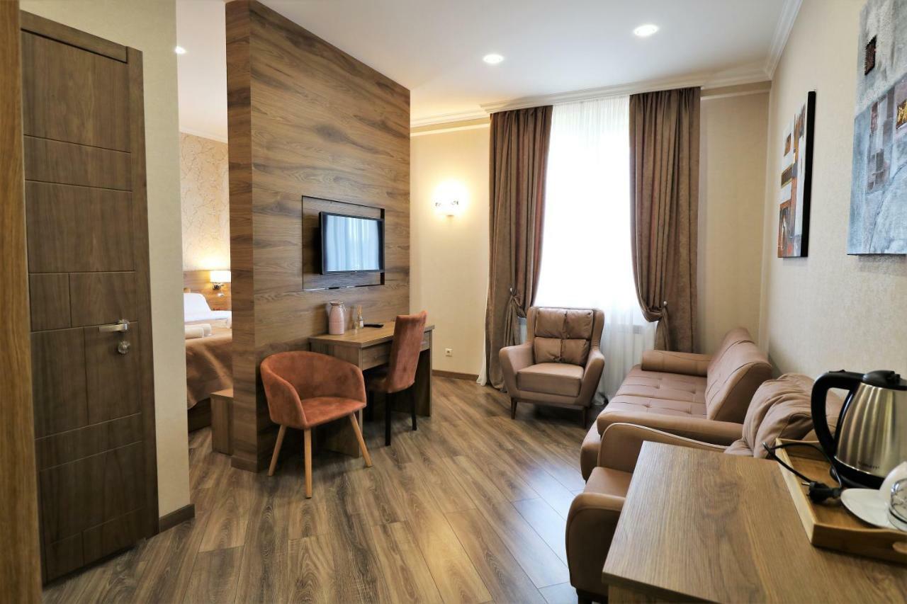 Luxury Aparthotel 5Rooms In Tbilisi Center Dış mekan fotoğraf